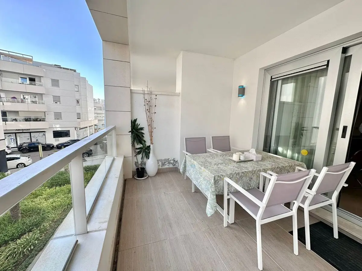 Middle Floor Apartment for sale in San Pedro de Alcántara — photo 1