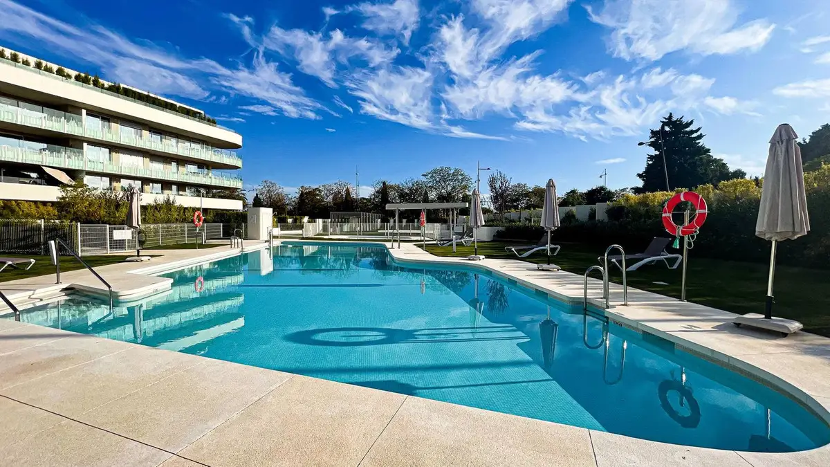 Middle Floor Apartment for sale in San Pedro de Alcántara — photo 1