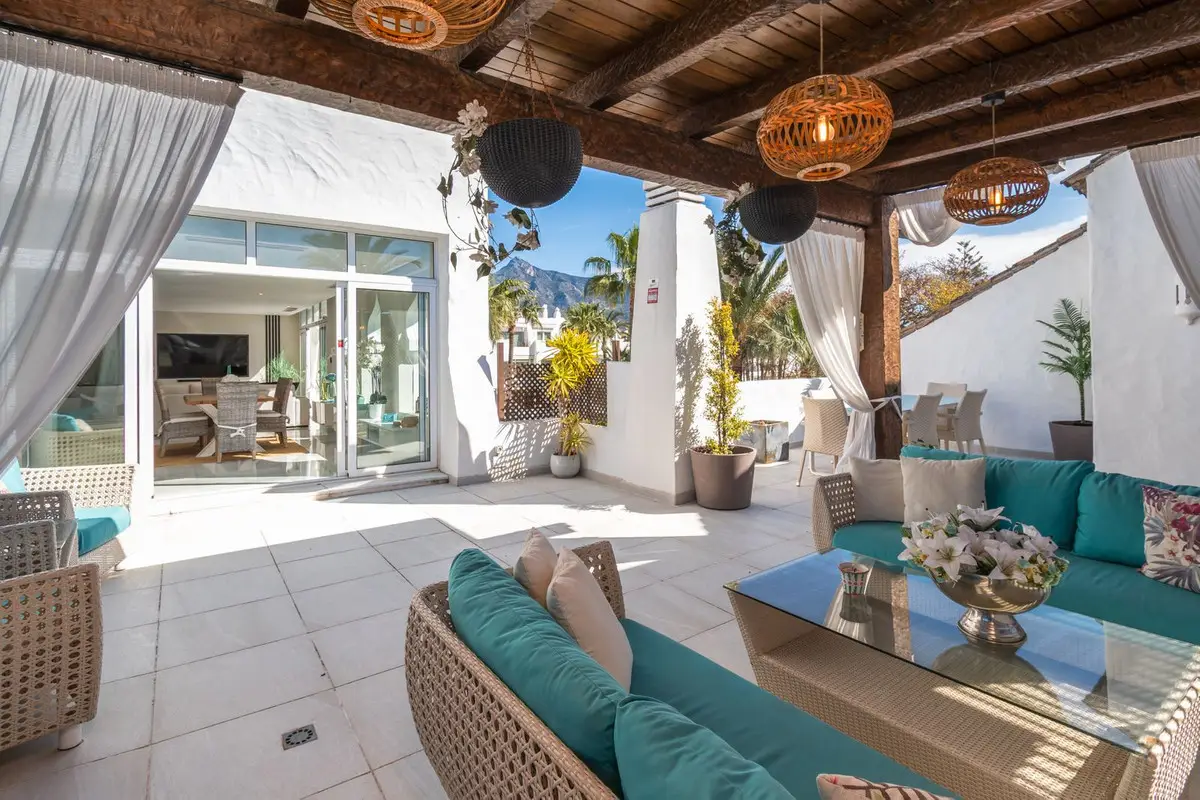 Penthouse Duplex for sale in Puerto Banús — photo 1