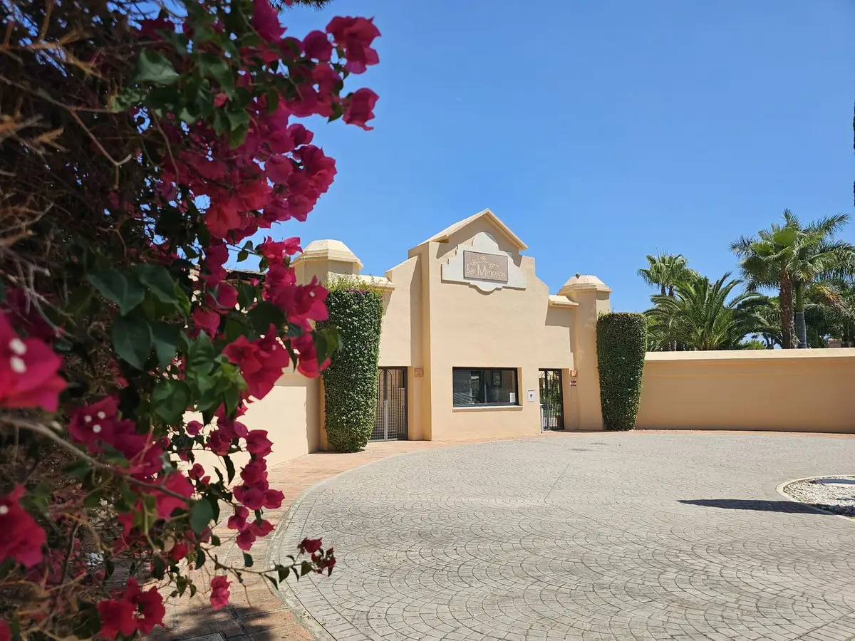Middle Floor Apartment for sale in Puerto Banús — photo 1