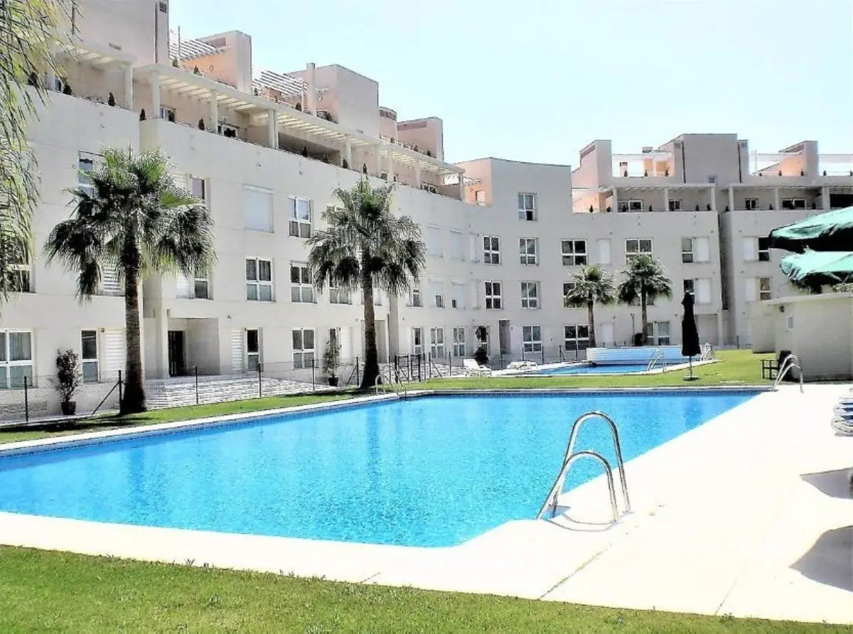 Ground Floor Apartment for sale in Nueva Andalucía — photo 1