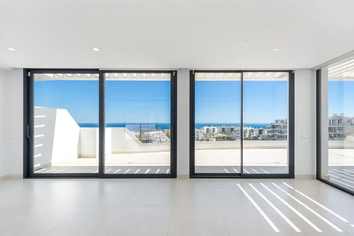 Penthouse for sale in Fuengirola — photo 1
