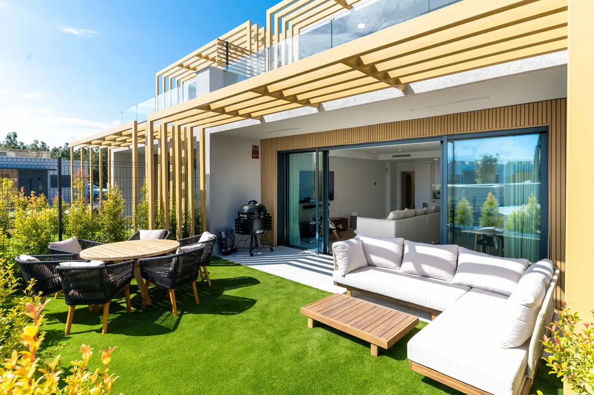 Townhouse for sale in El Chaparral — photo 1