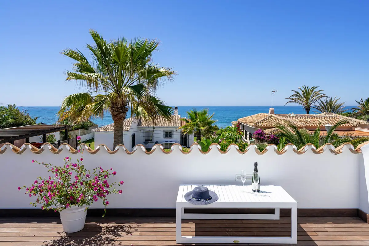 Detached Villa for sale in Marbesa — photo 1