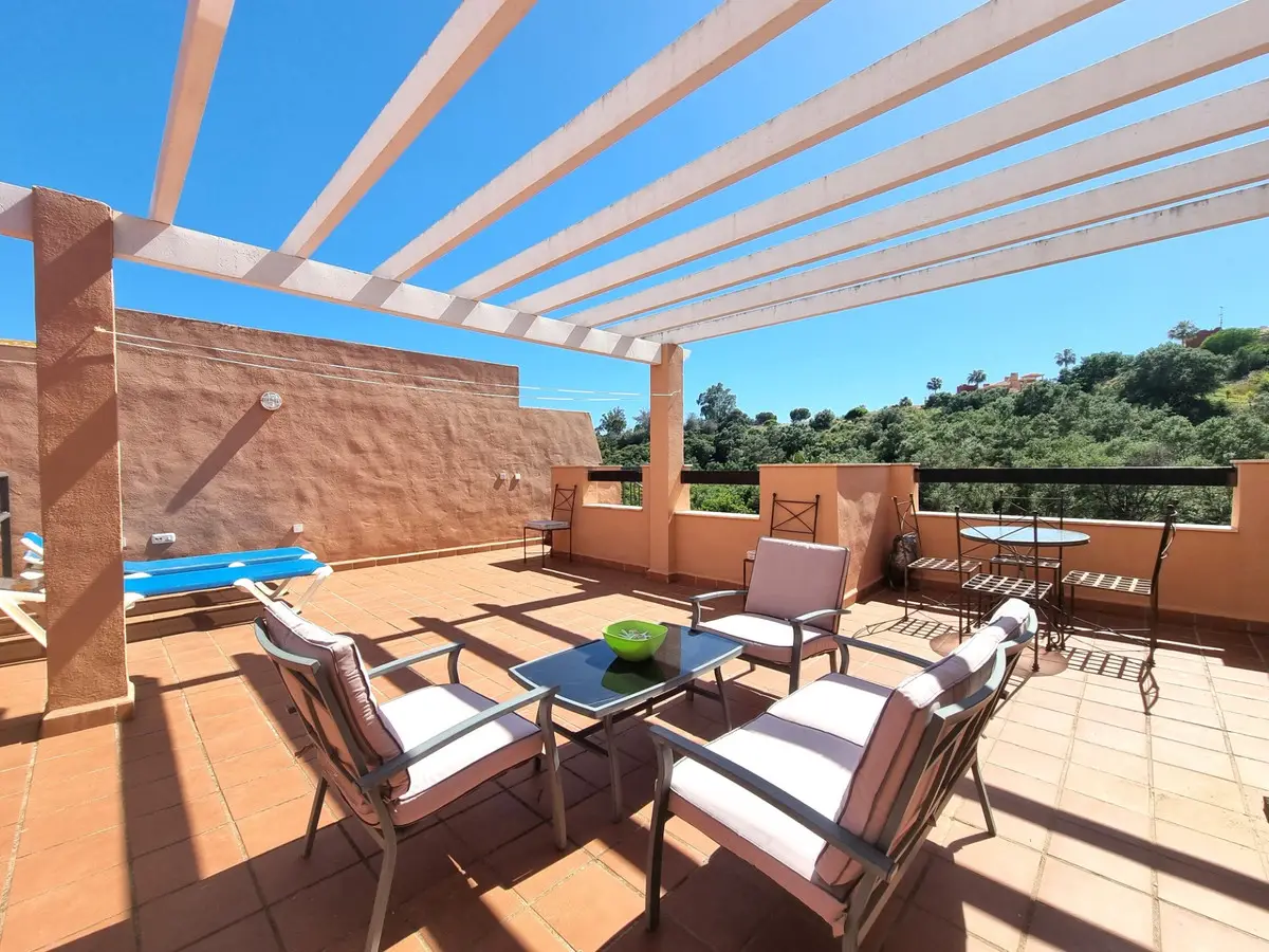 Penthouse for sale in Reserva de Marbella — photo 1