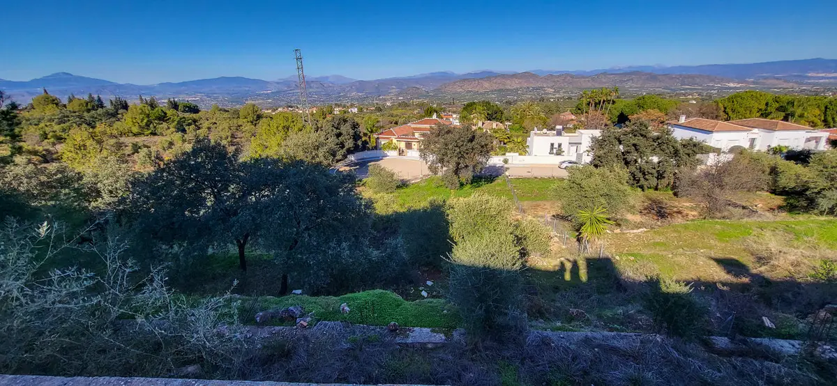 Land for sale in Alhaurín el Grande — photo 1