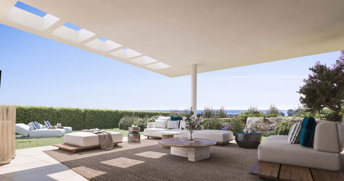 Ground Floor Apartment for sale in Estepona — photo 1