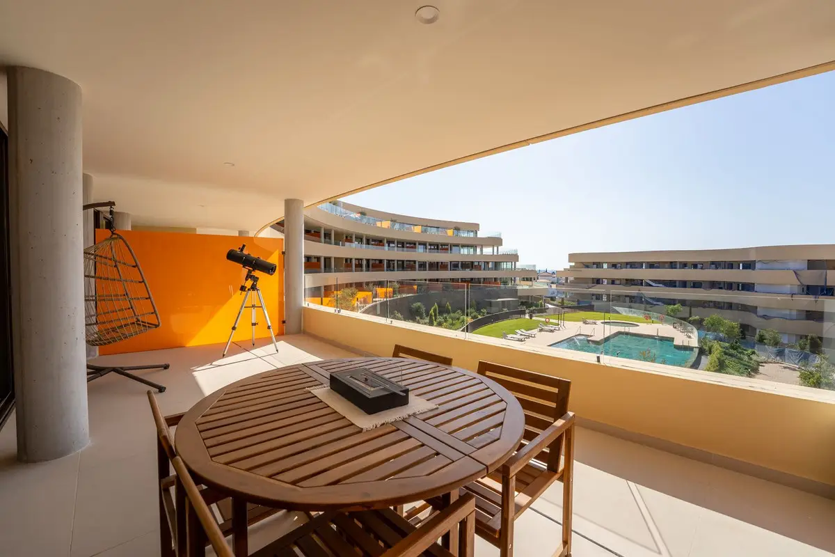 Middle Floor Apartment for sale in Higueron — photo 1