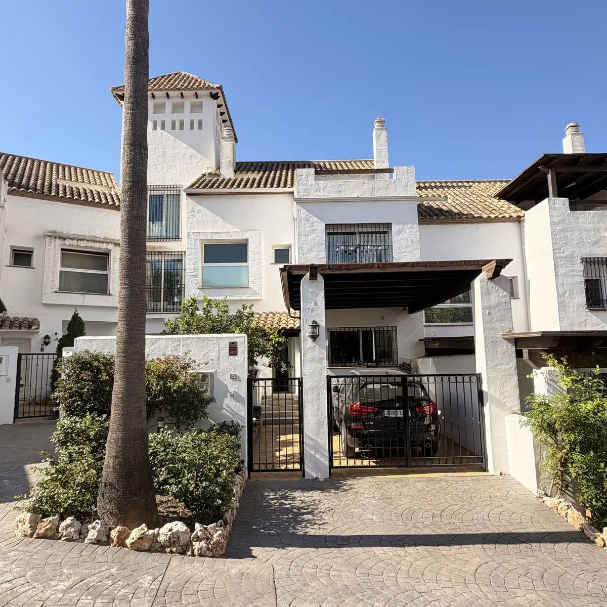 Townhouse for sale in The Golden Mile — photo 1