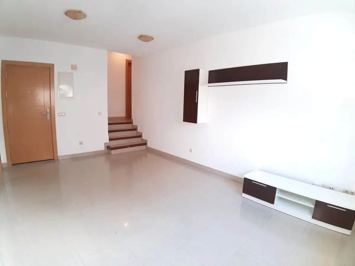 Ground Floor Apartment for sale in Las Lagunas — photo 1