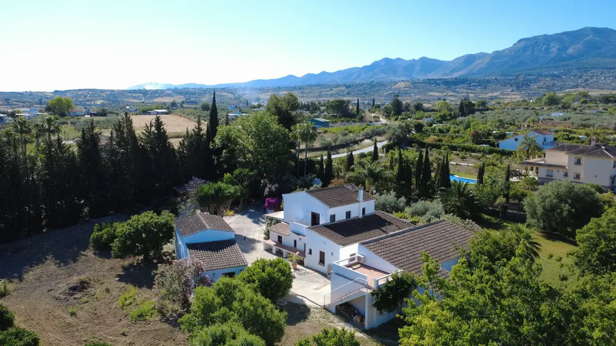 Finca - Cortijo for sale in Alhaurín el Grande — photo 1