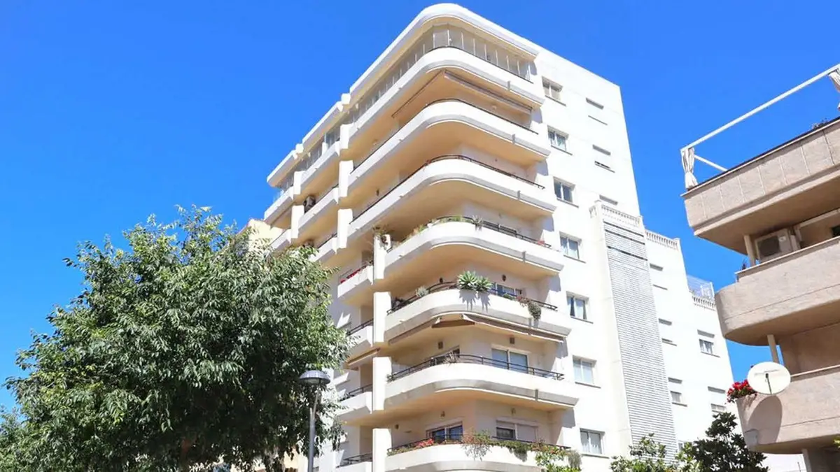 Middle Floor Apartment for sale in Marbella — photo 1