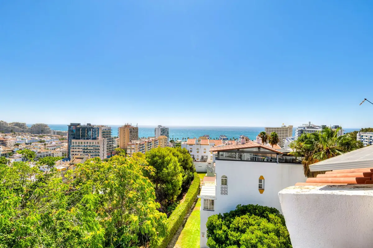 Townhouse for sale in Benalmadena — photo 1