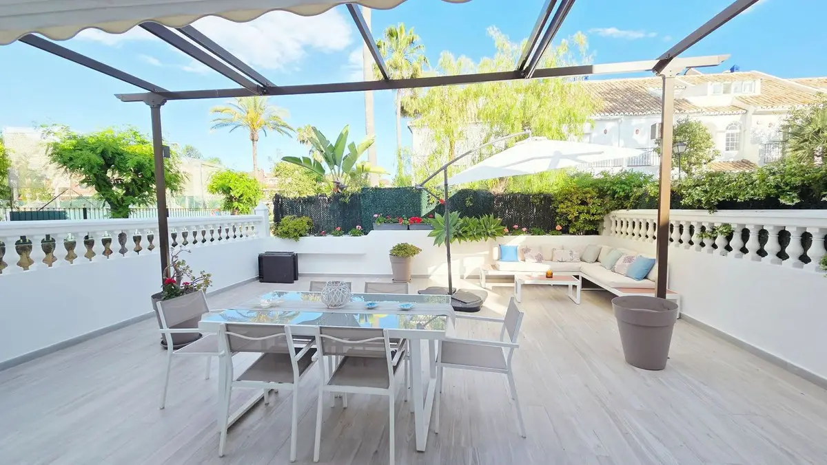 Townhouse for sale in The Golden Mile — photo 1