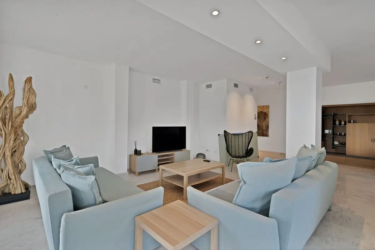 Ground Floor Apartment for sale in La Mairena — photo 1