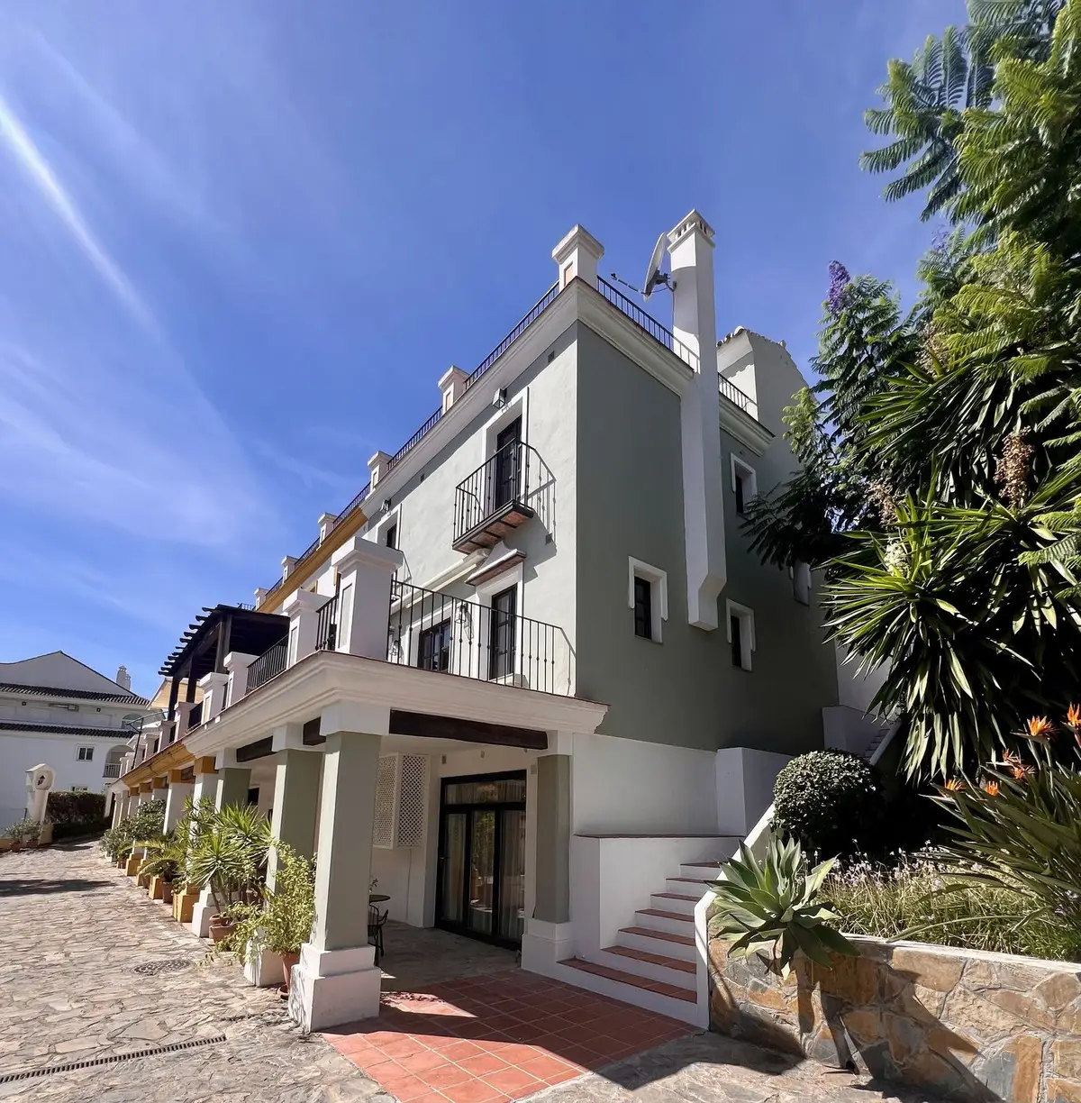 Townhouse for sale in The Golden Mile — photo 1