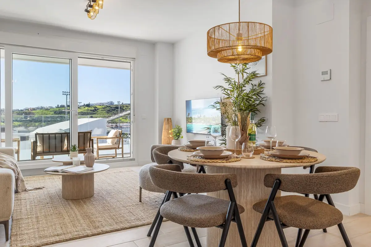 Ground Floor Apartment for sale in Estepona — photo 1