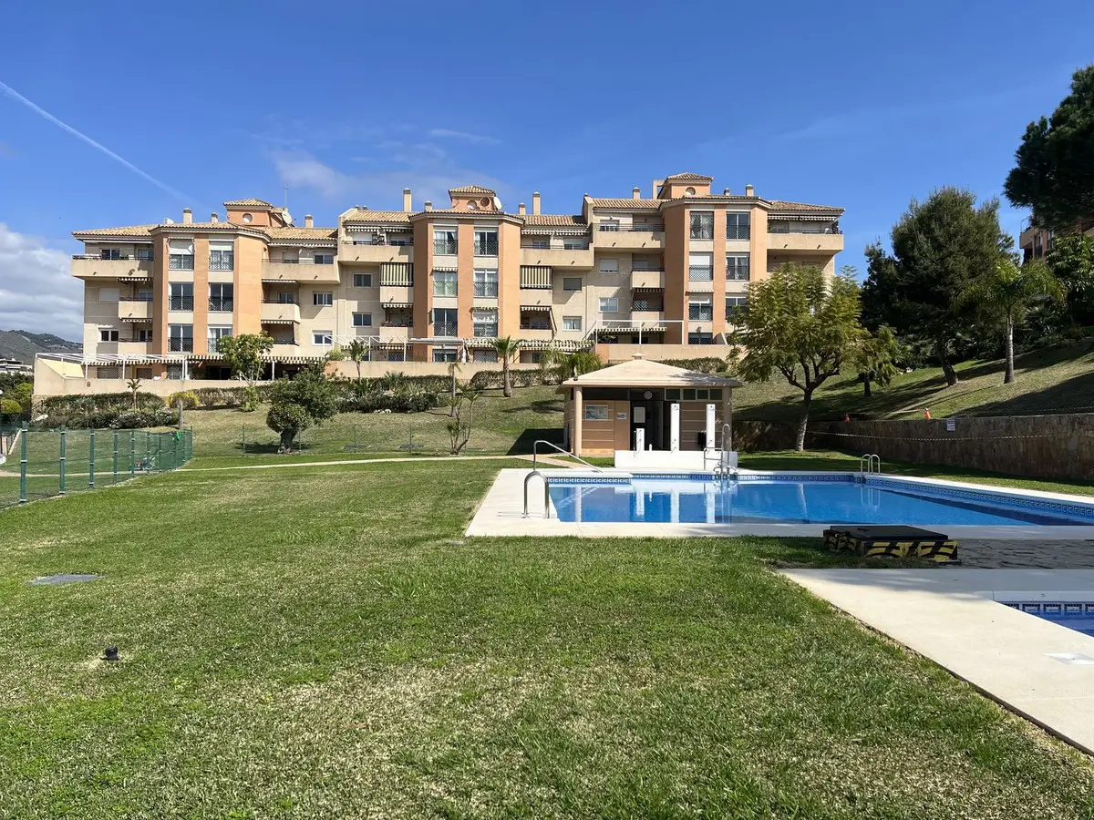Middle Floor Apartment for sale in Parque Clavero — photo 1
