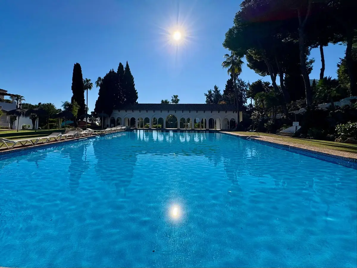 Ground Floor Apartment for sale in Marbella — photo 1