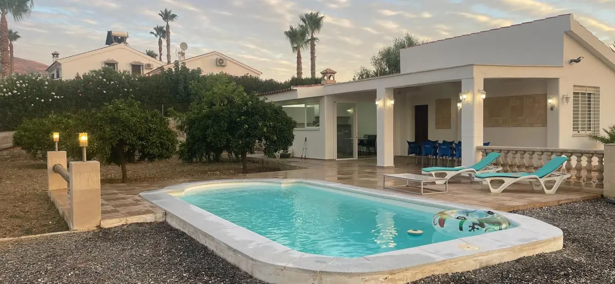 Detached Villa for sale in Alhaurín el Grande — photo 1