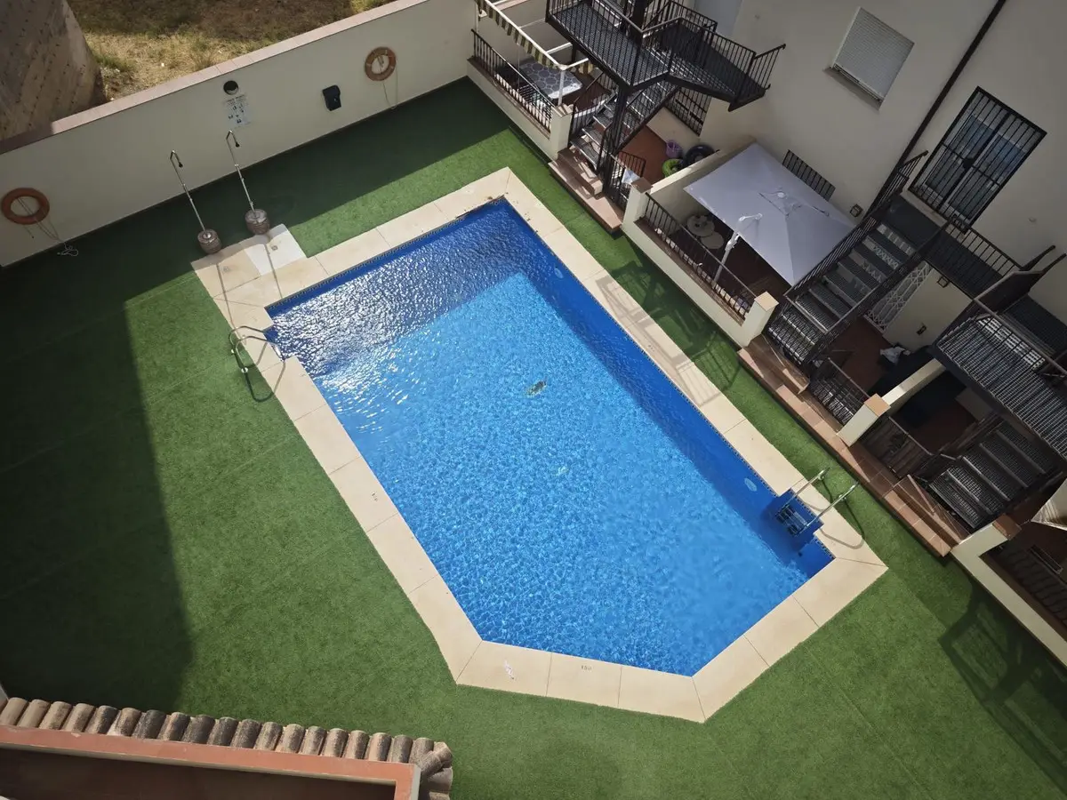 Middle Floor Apartment for sale in Alhaurín el Grande — photo 1