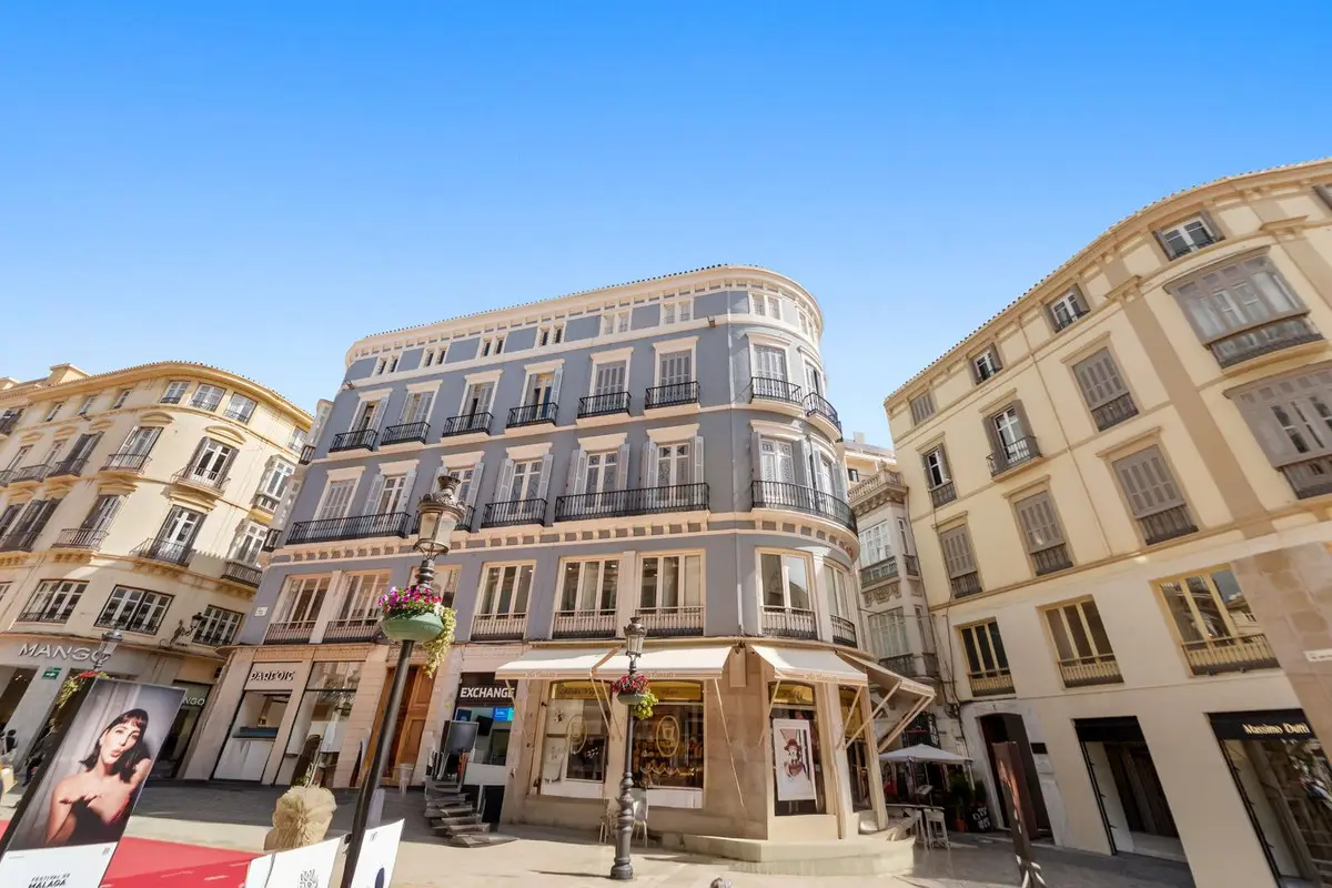Middle Floor Apartment for sale in Málaga Centro — photo 1
