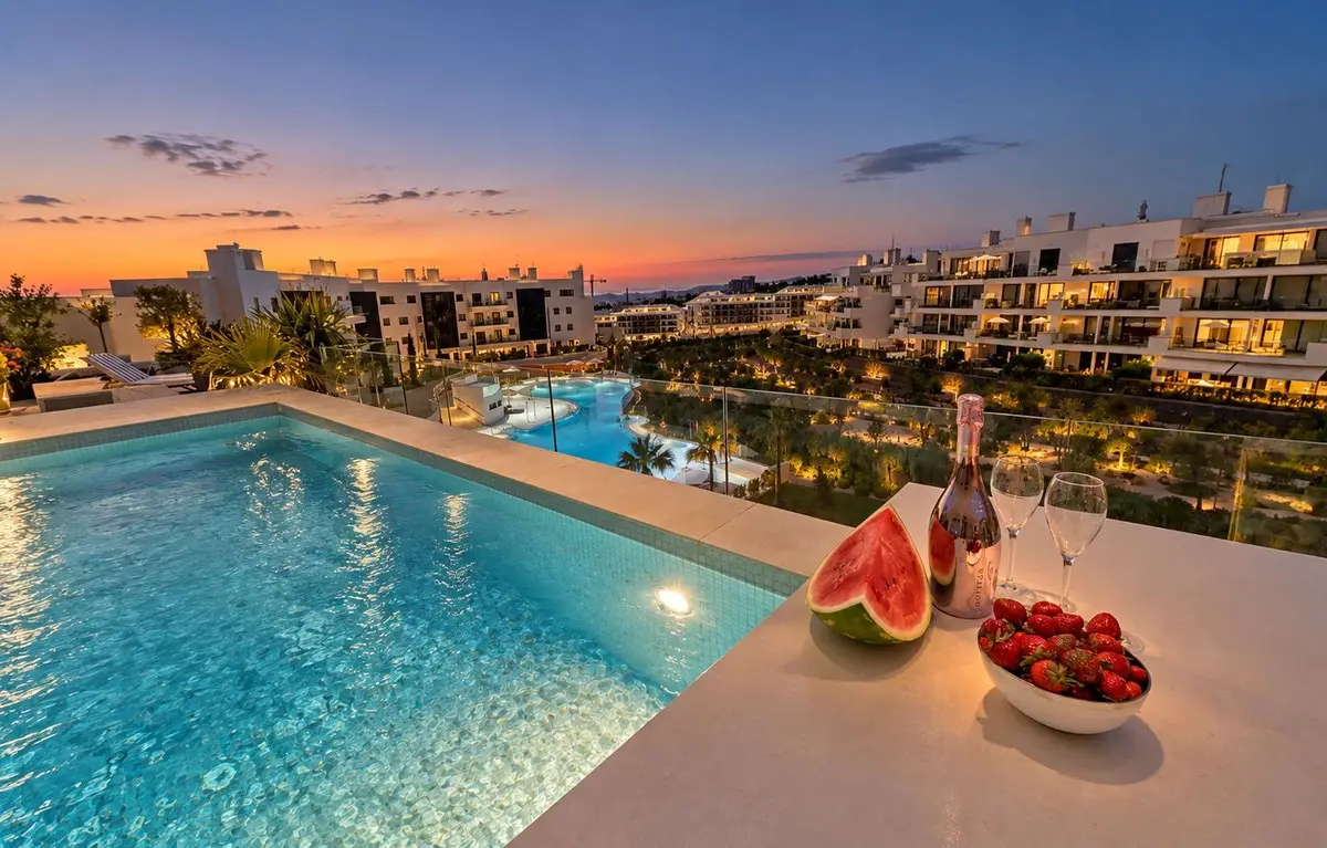 Penthouse for sale in Fuengirola — photo 1