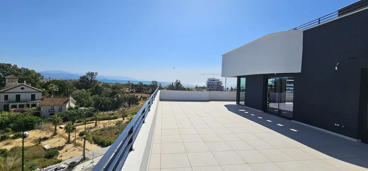 Penthouse for sale in Torremolinos — photo 1