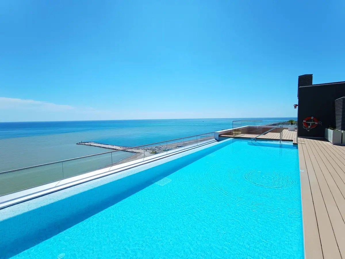 Middle Floor Apartment for sale in Málaga — photo 1