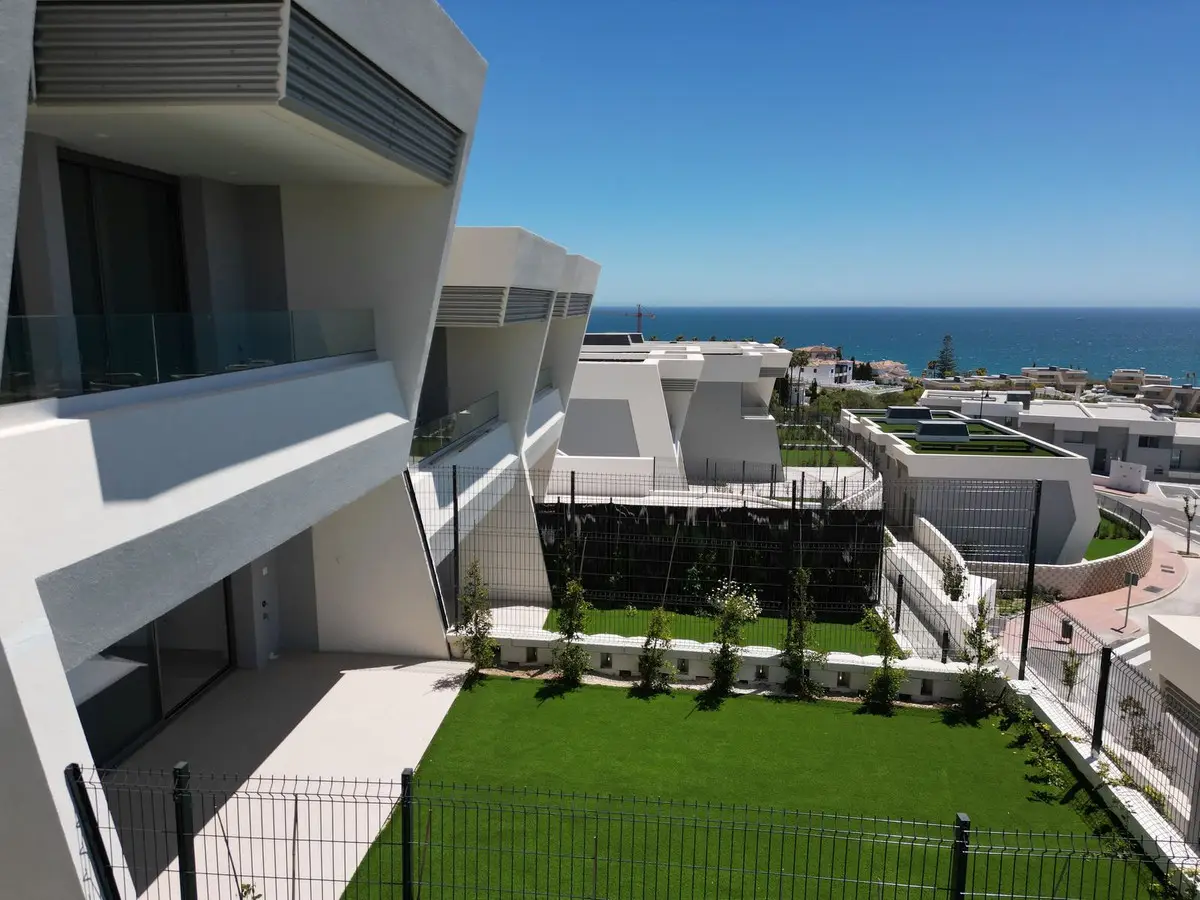 Semi-Detached House for sale in El Chaparral — photo 1