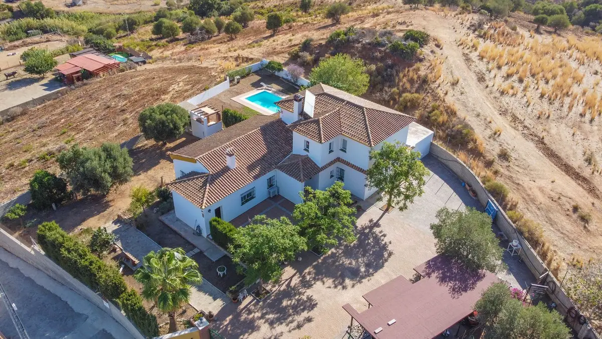 Finca - Cortijo for sale in Entrerrios — photo 1