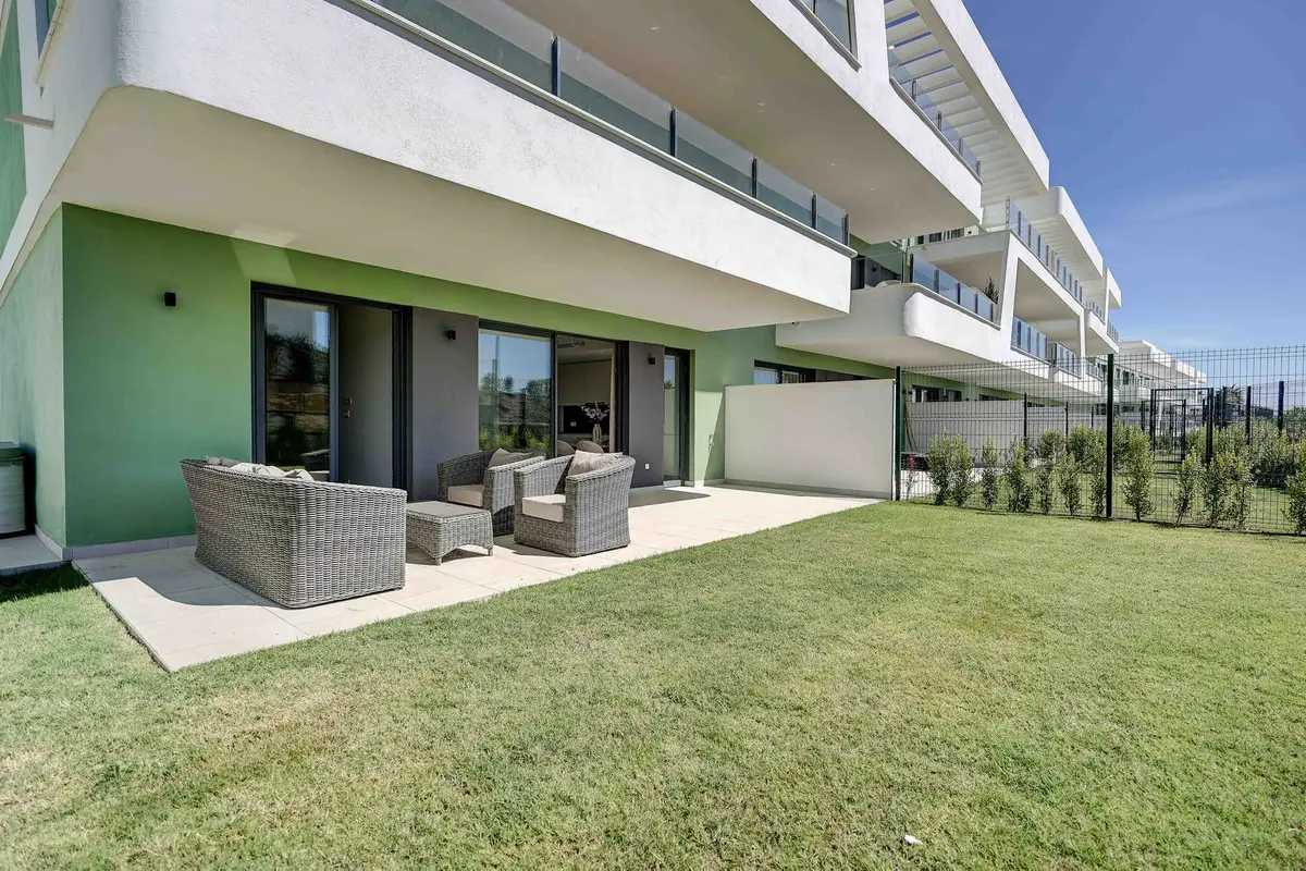 Ground Floor Apartment for sale in La Cala de Mijas — photo 1
