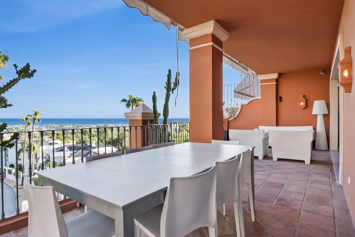 Penthouse Duplex for sale in Monte Halcones — photo 1