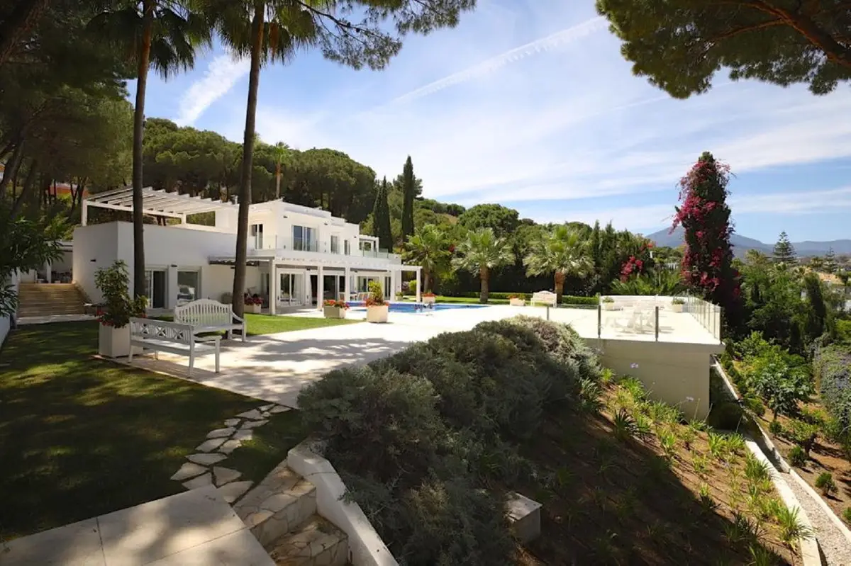 Detached Villa for sale in Las Brisas — photo 1