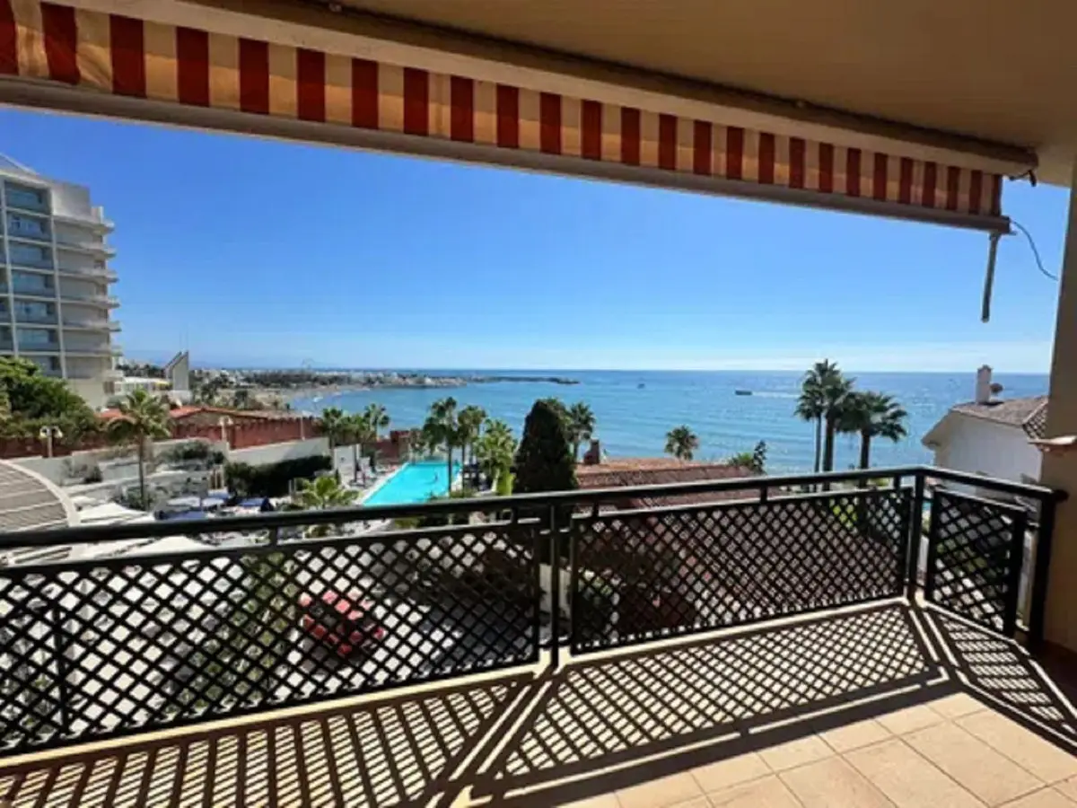 Toppleilighet til salgs i Benalmadena — bilde 1