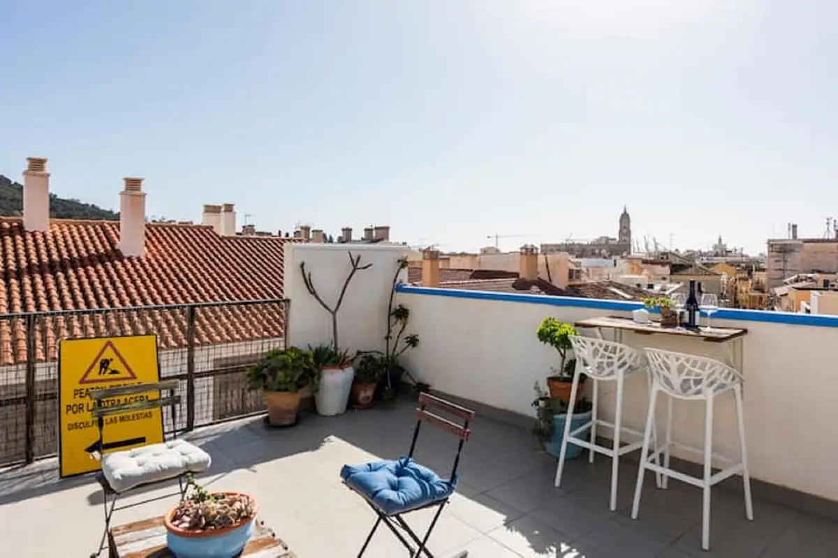 Top Floor Apartment for sale in Málaga Centro — photo 1