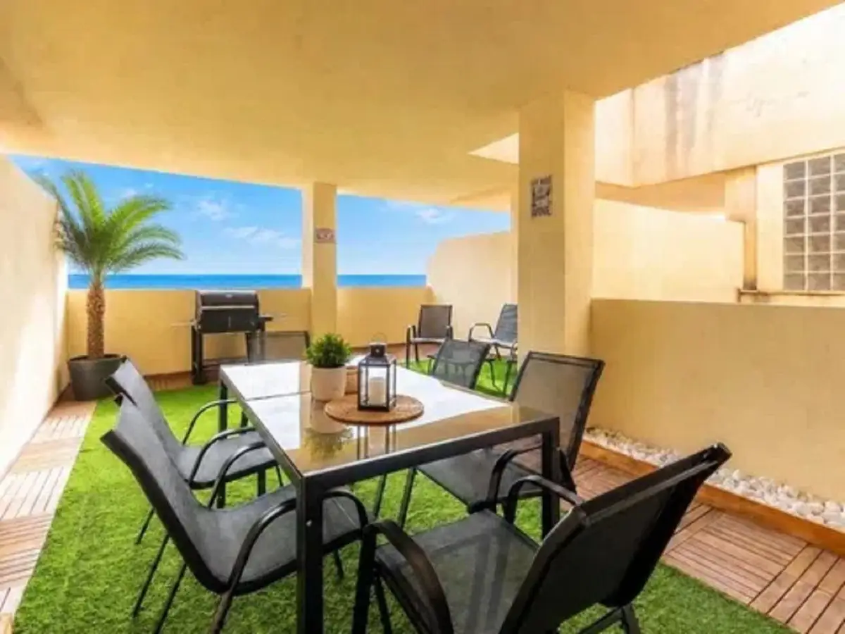 Middle Floor Apartment for sale in Torreblanca — photo 1