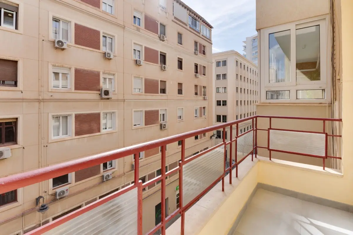 Middle Floor Apartment for sale in Málaga Centro — photo 1
