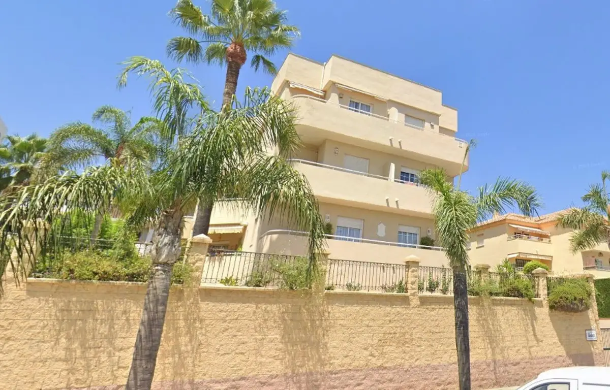 Middle Floor Apartment for sale in Torremolinos — photo 1