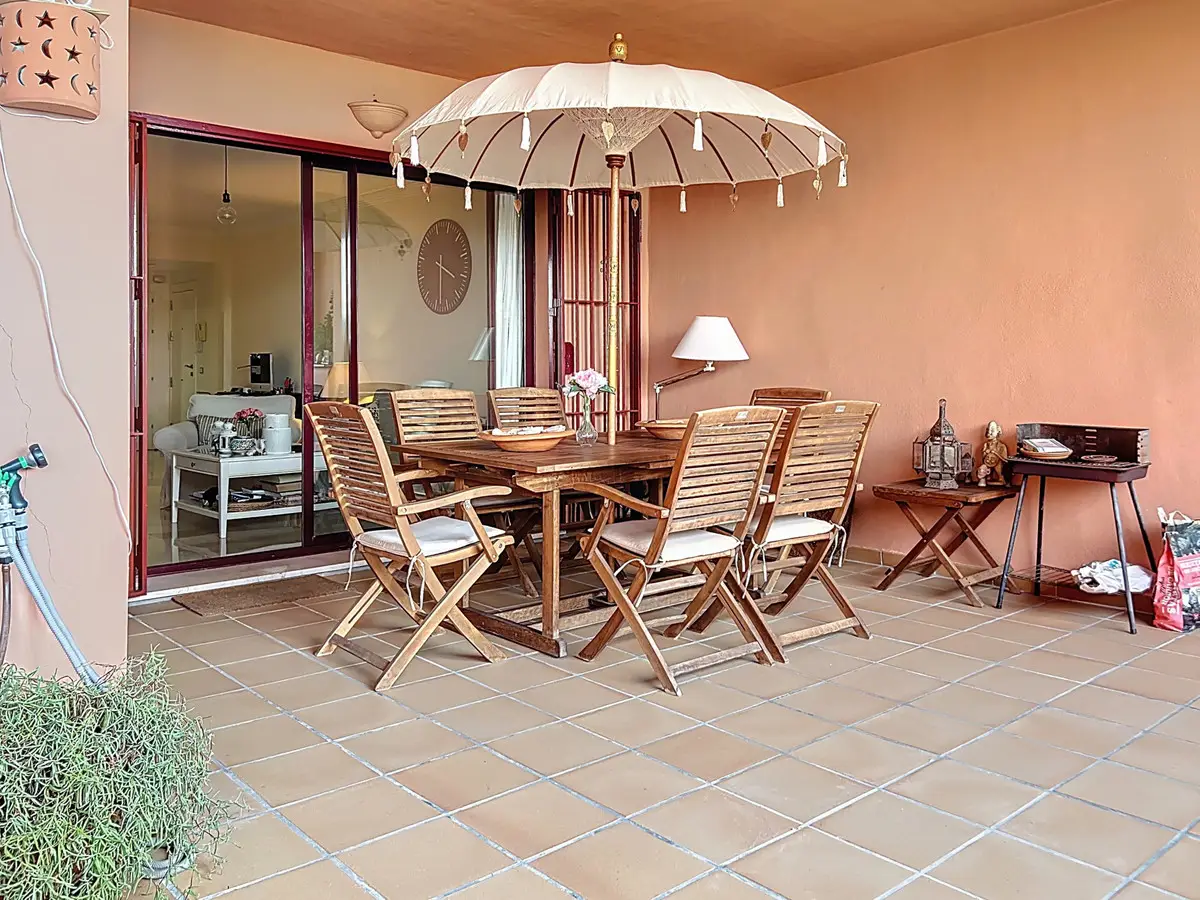 Ground Floor Apartment for sale in Manilva — photo 1