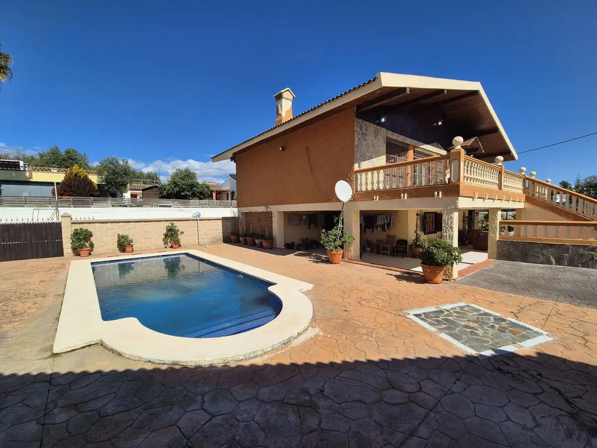 Finca - Cortijo for sale in Coín — photo 1