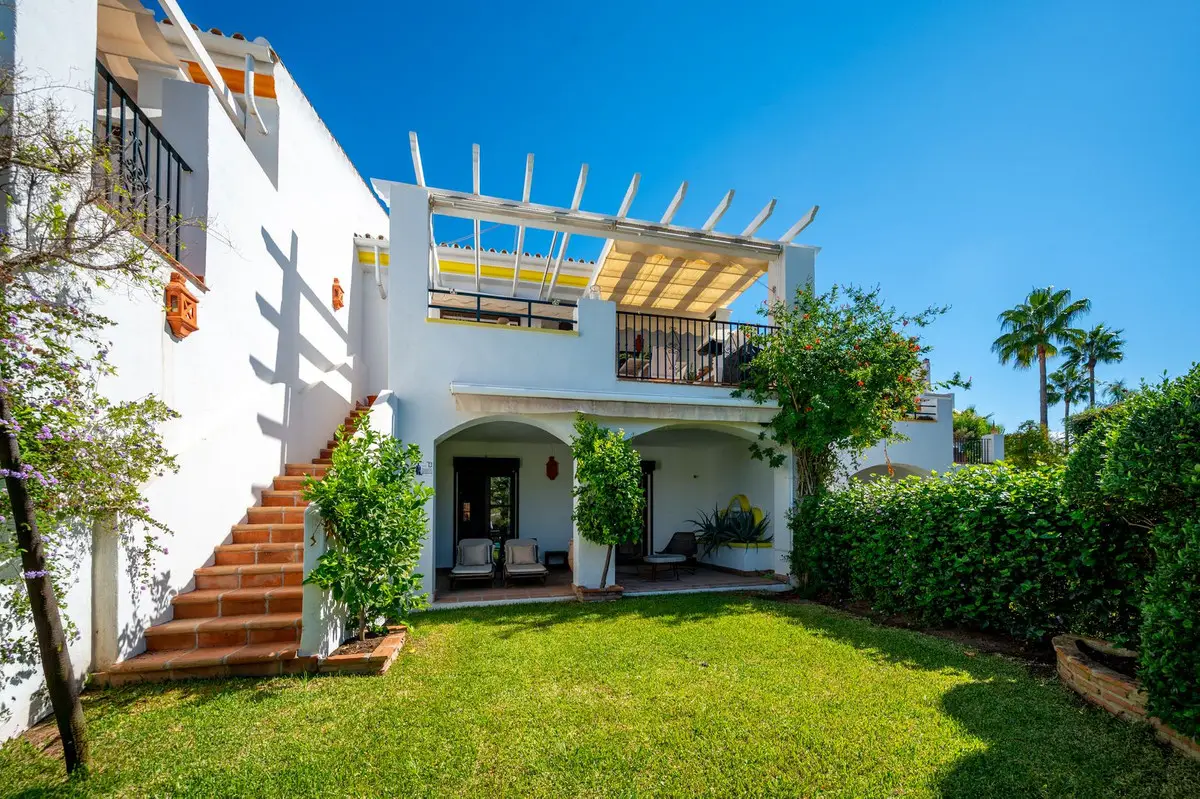 Townhouse for sale in Mijas Costa — photo 1