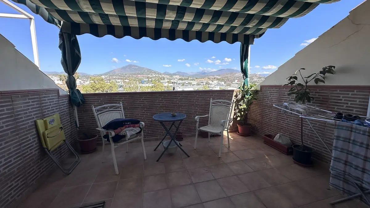 Top Floor Apartment for sale in San Pedro de Alcántara — photo 1