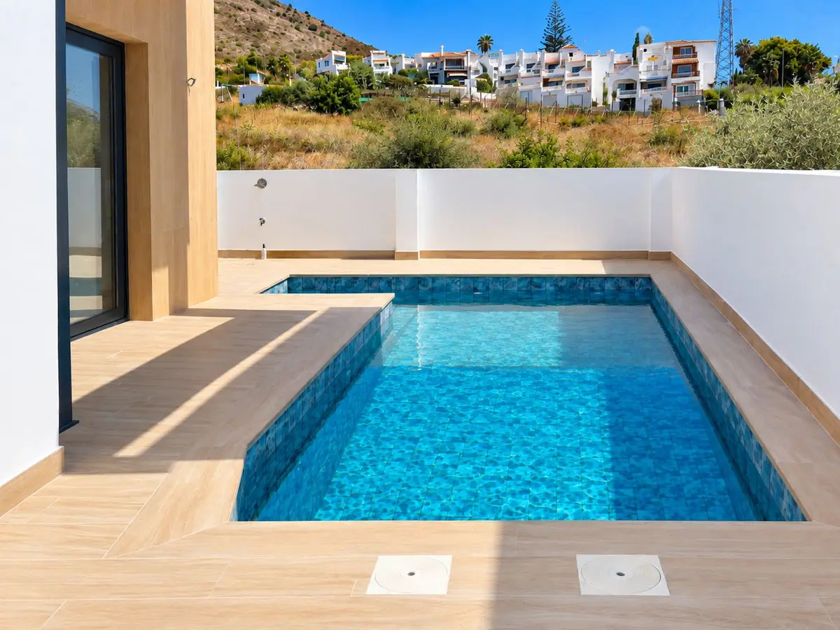 Detached Villa for sale in Nerja — photo 1