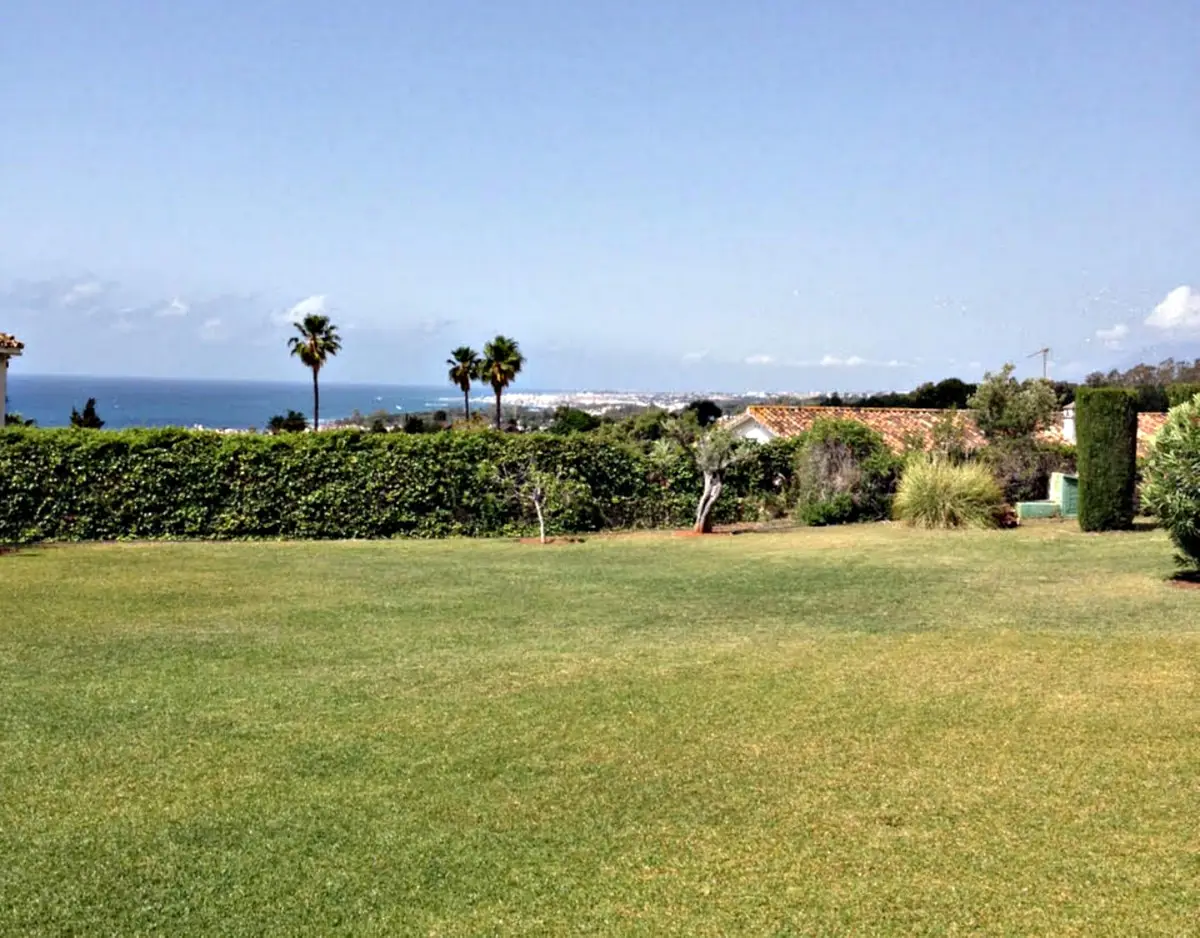 Residential Plot for sale in Marbella — photo 1