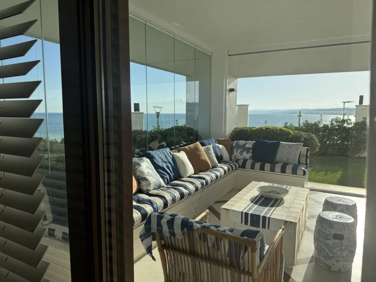 Ground Floor Apartment for sale in Estepona — photo 1