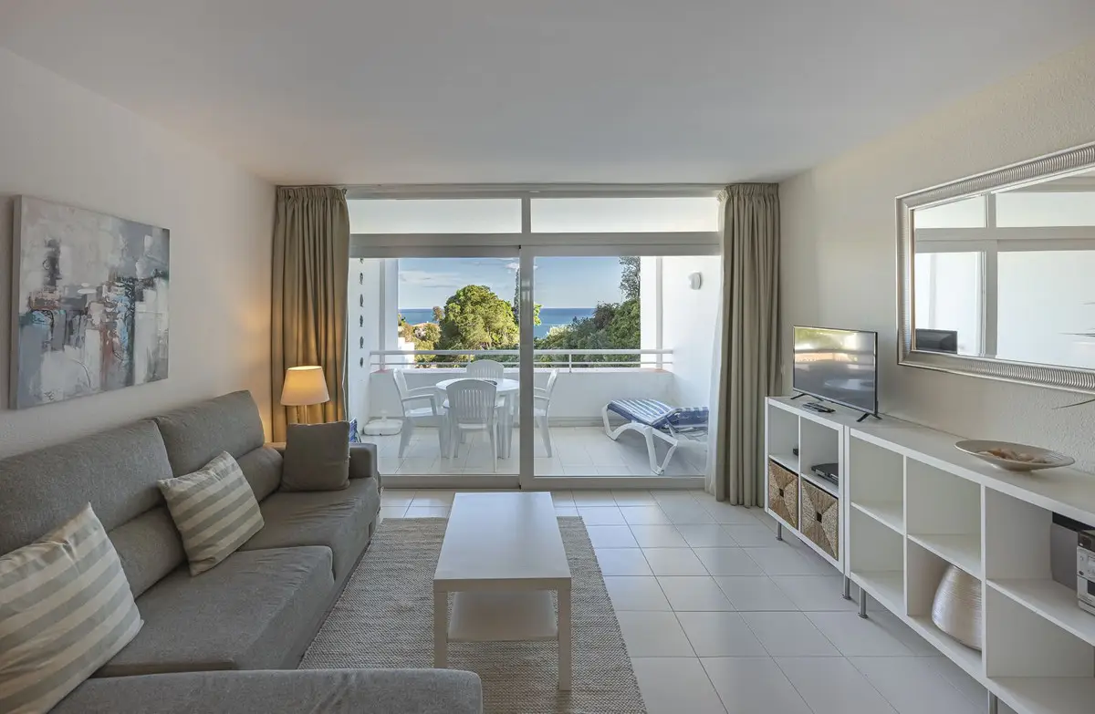 Middle Floor Studio for sale in Miraflores — photo 1