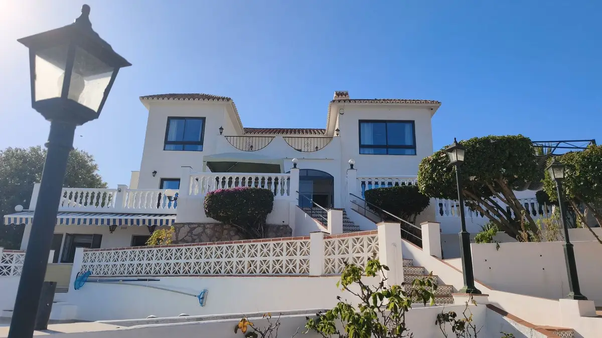 Detached Villa for sale in Mijas Costa — photo 1