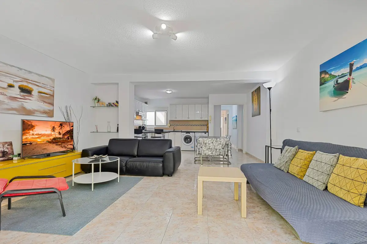 Middle Floor Apartment for sale in Los Boliches — photo 1