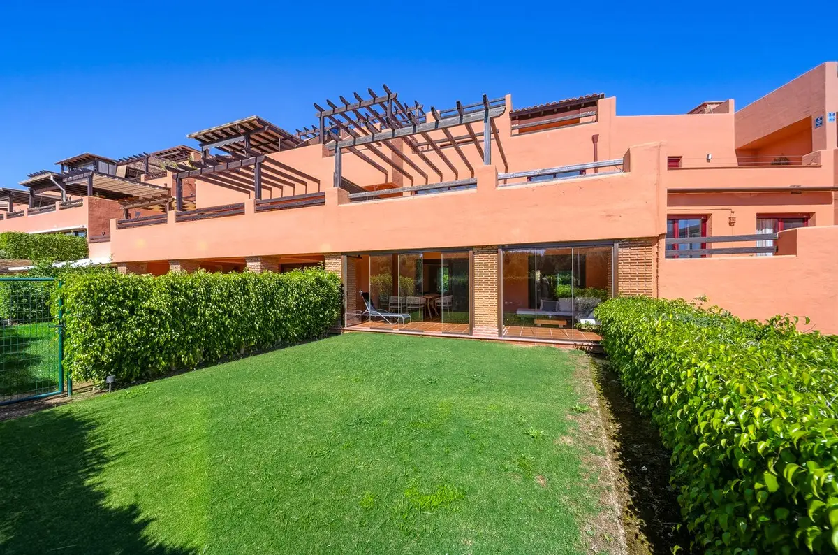 Ground Floor Apartment for sale in Casares Playa — photo 1
